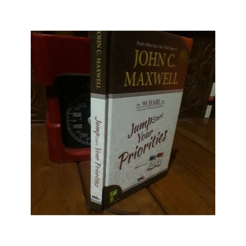JUMPSTART YOUR PRIORITIES_JOJN C MAXWELL