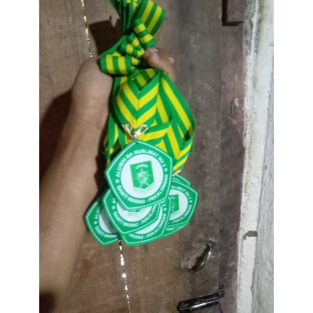 Medali Kelulusan