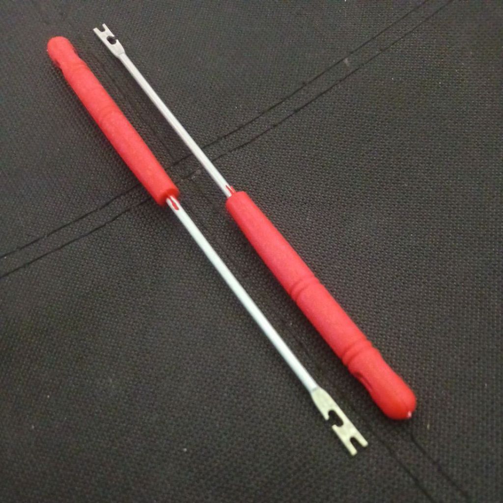 ALAT PELEPAS MATA KAIL