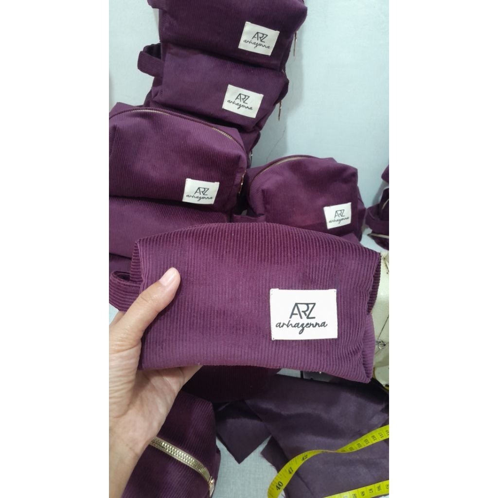 pouch corduroy