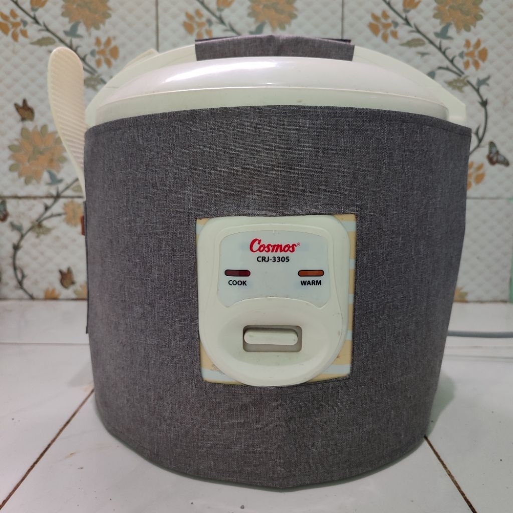 cover Magicom denim polos aesthetic