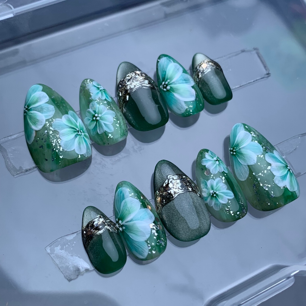 Kana Nails (Press On Nails)