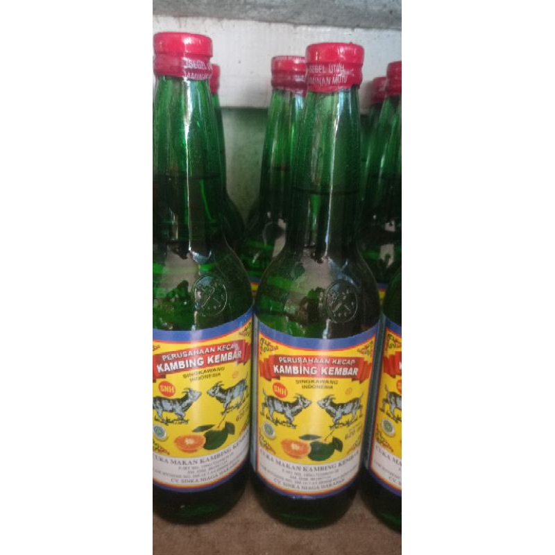 cuka botol kambing kembar dua