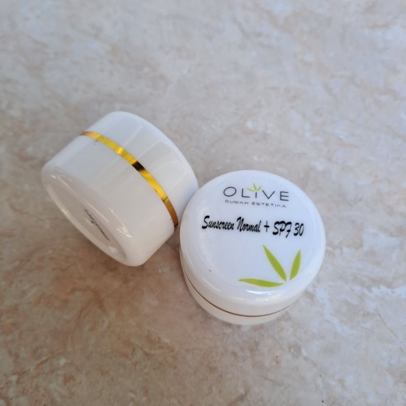 Sunscreen Normal SPF 30. Rumah Estetika Olive