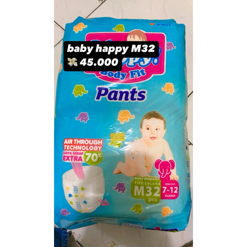 babby happy M32