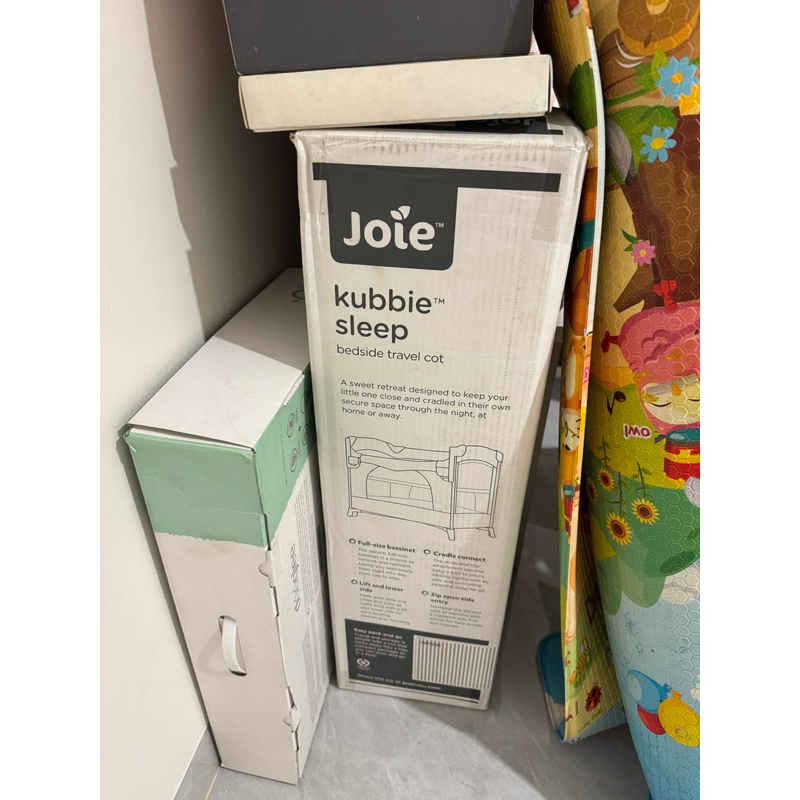 Joie Kubbie plus Matras Dooglee