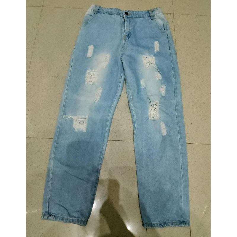Celana jeans preloved sendiri