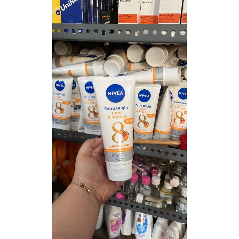 NIVEA EXTRA BRIGHT CARE & PROTEC 180ml