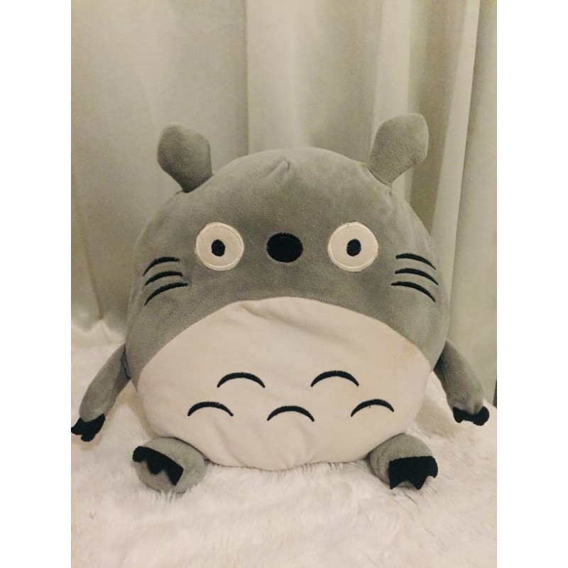 Boneka Kucing warna abu