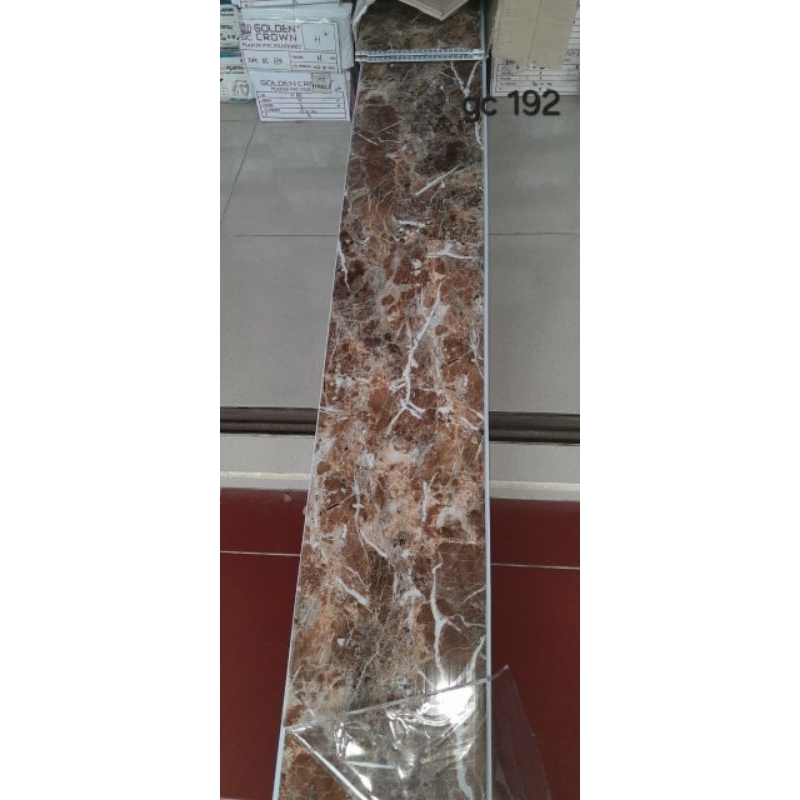 PLAFON PVC 192