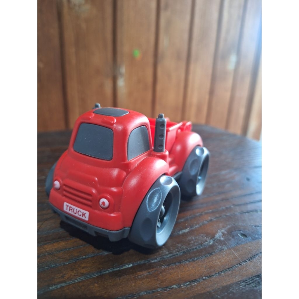 mainan anak truk