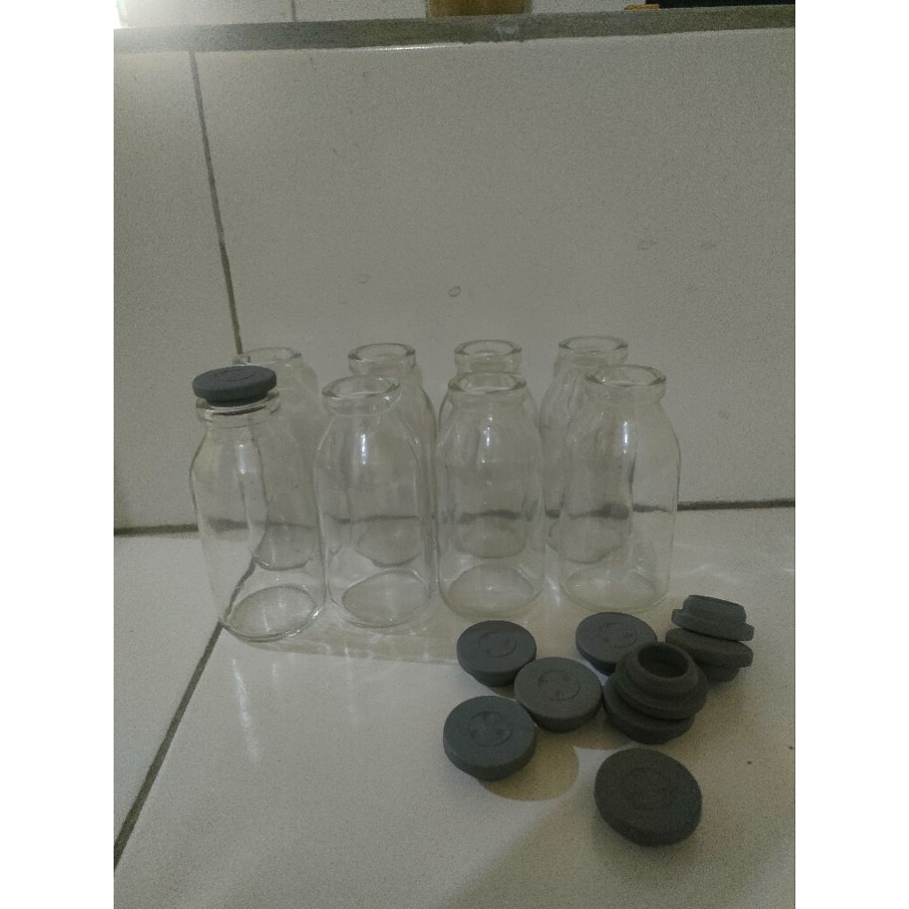 PRELOVED botol ASI kaca 100ml 8 pcs