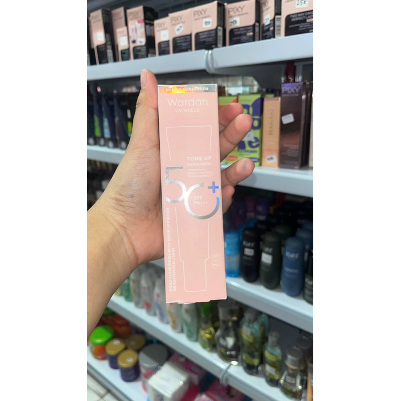 Wardah tone up sunscreen