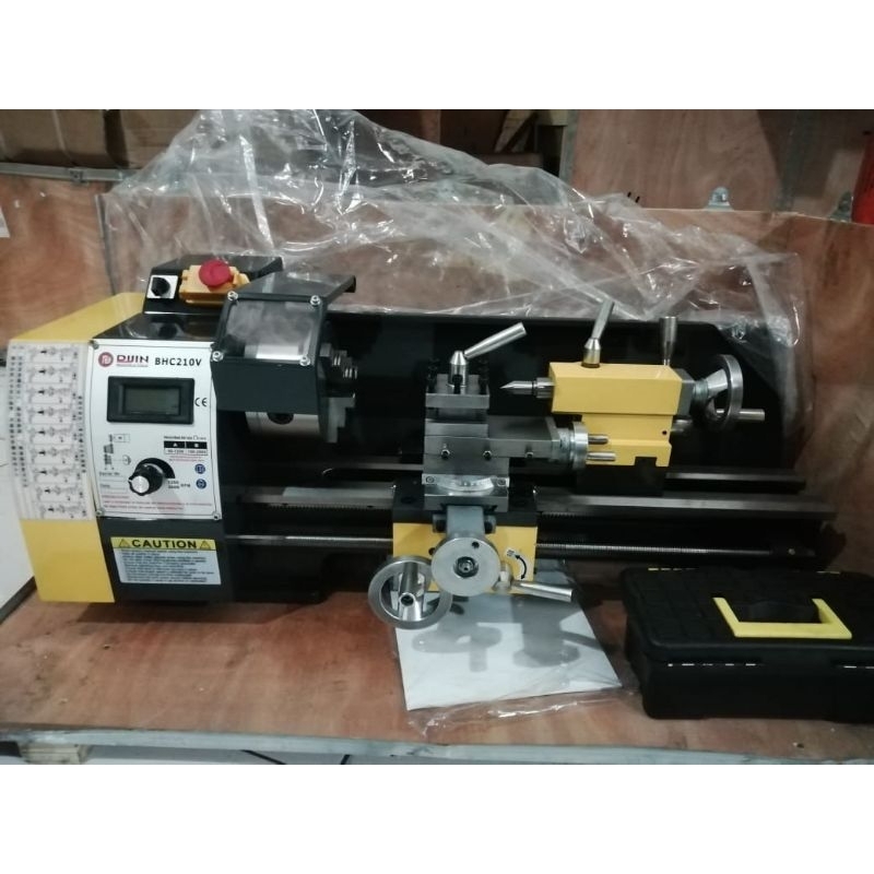 Mesin Bubut meja BV/BHC210V