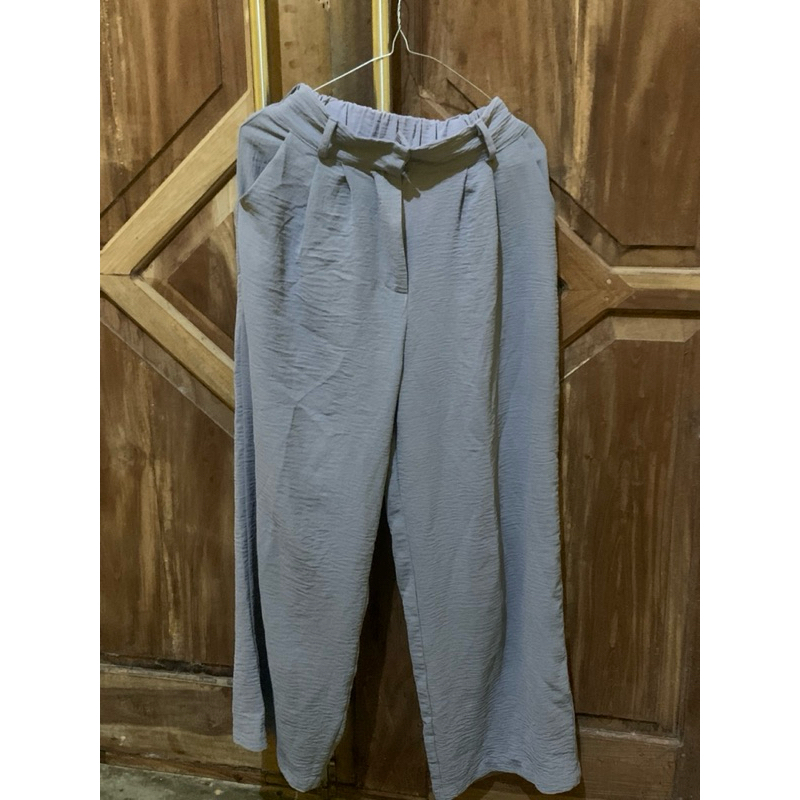 Preloved celana