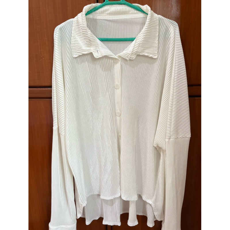 PRELOVED WHITE BLOUSE