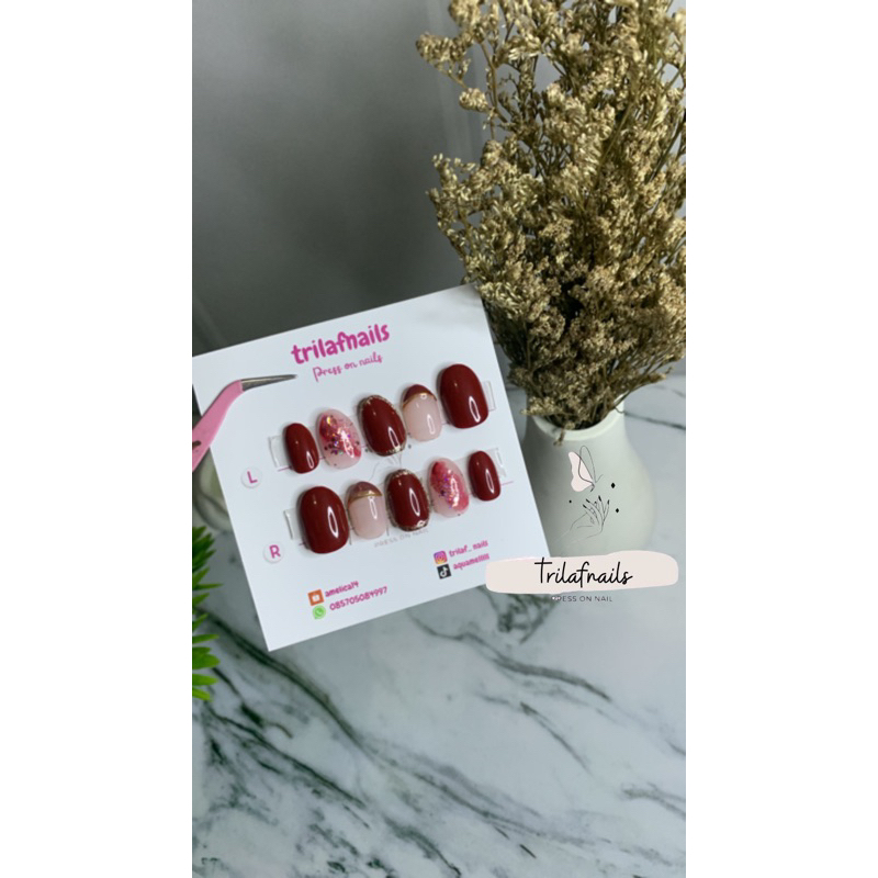 PRESS ON NAIL MAROON