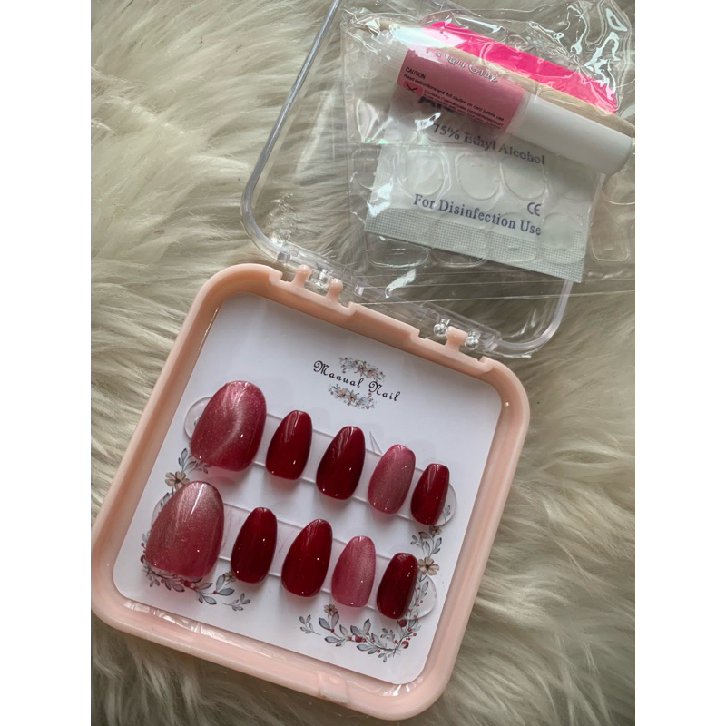 press on nails