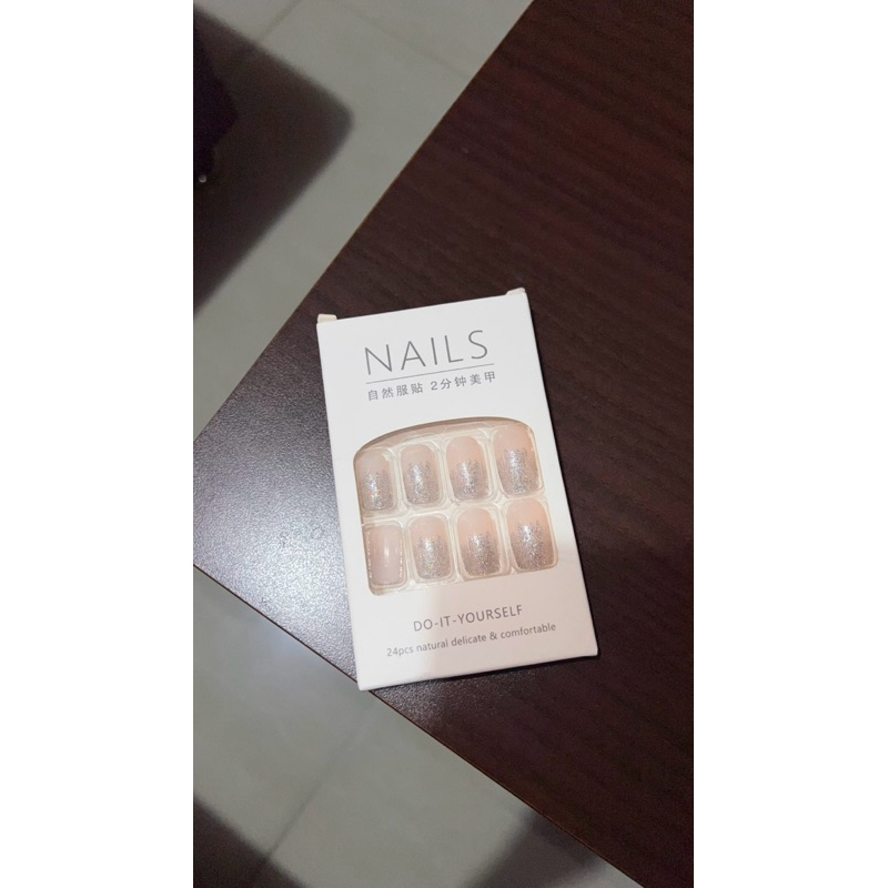 new press on nails