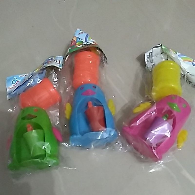 Mainan Miniatur Dispenser Mini Boneka