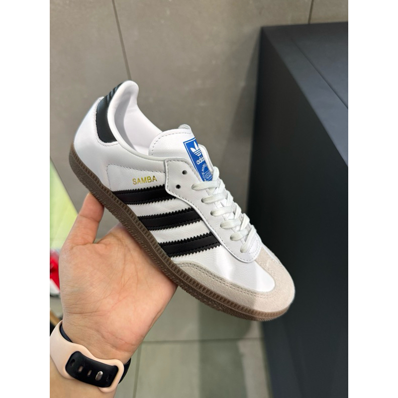 Adidas Samba Sneakers