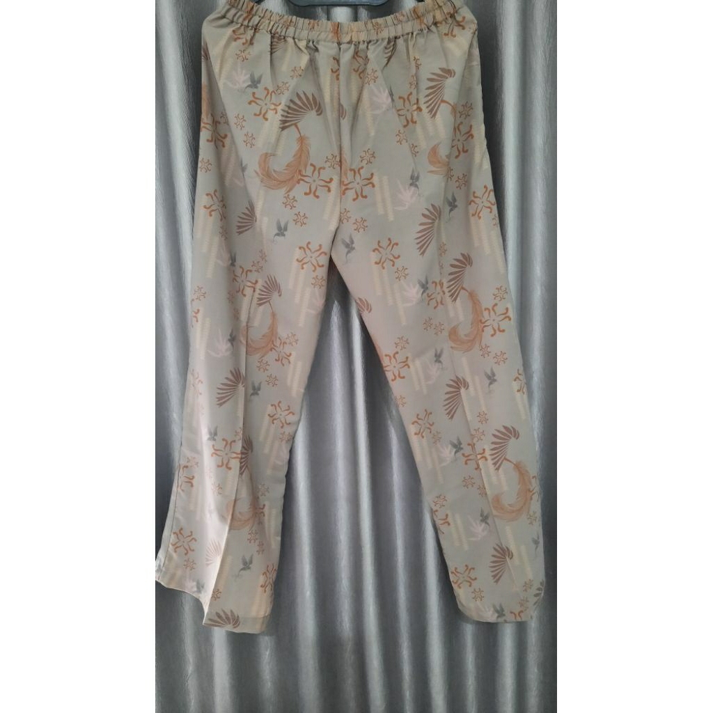 Preloved celana wanita