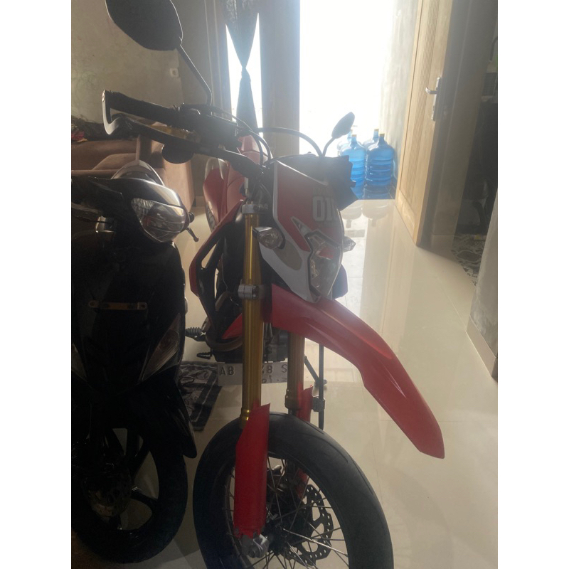 CRF150