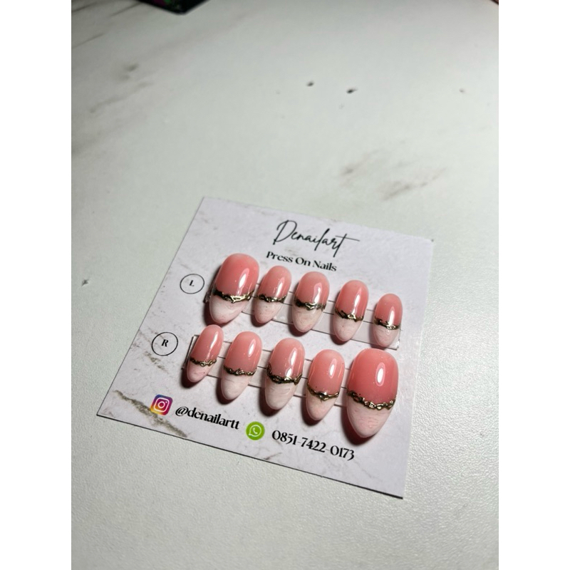 Press On Nails F