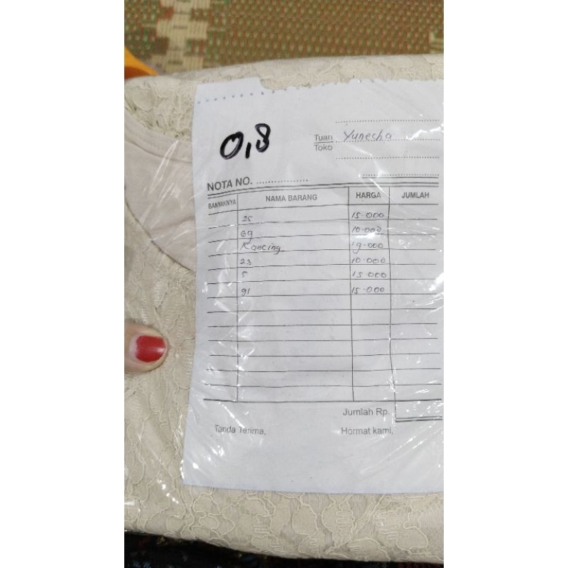 blouse yunecha