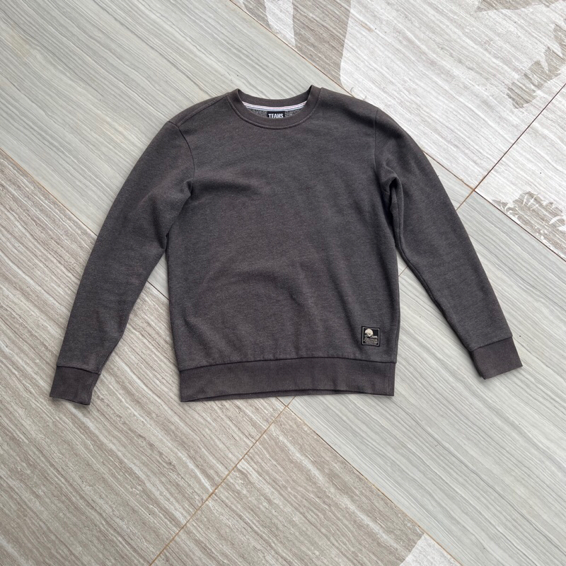 Crewneck teams