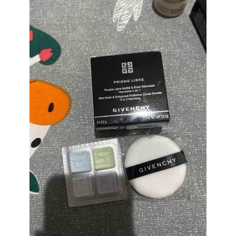 loose powder givency
