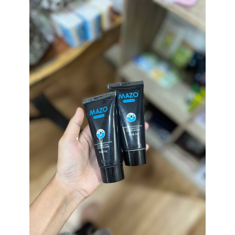 MASKER KOMEDO
