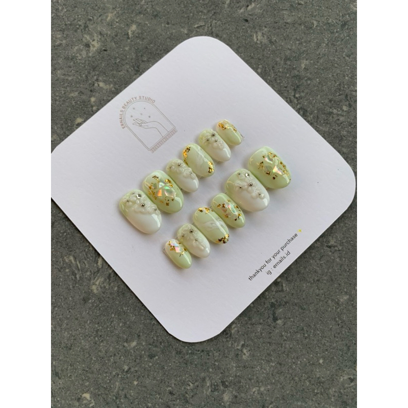 Press On Nails Wedding Putih Sage | Custom | Ernails.id