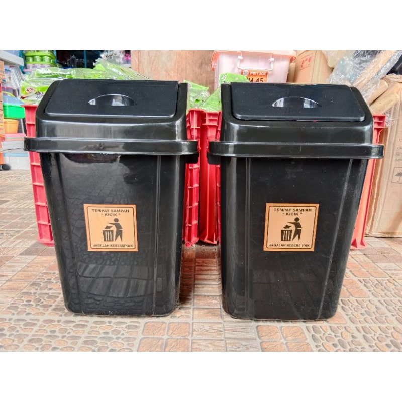 TEMPAT SAMPAH TUTUP 5 LITER