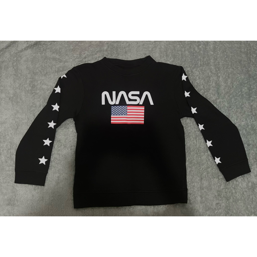 Preloved crewneck NASA