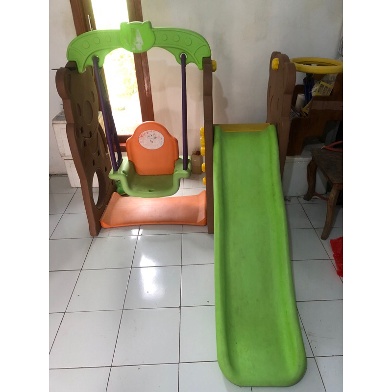 Tobebe slide and swing preloved