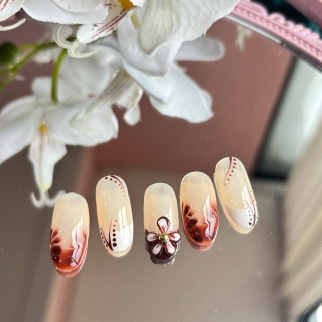 Press on Nails - 009