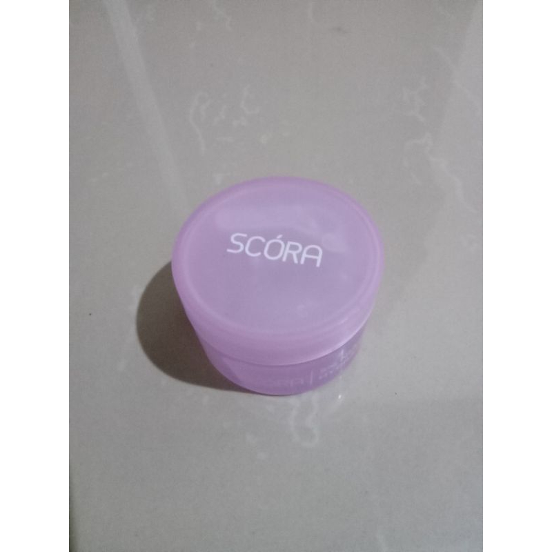 Preloved Mois Scora