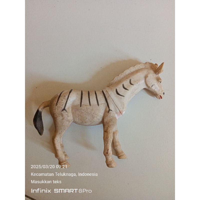mainan anak zebra
