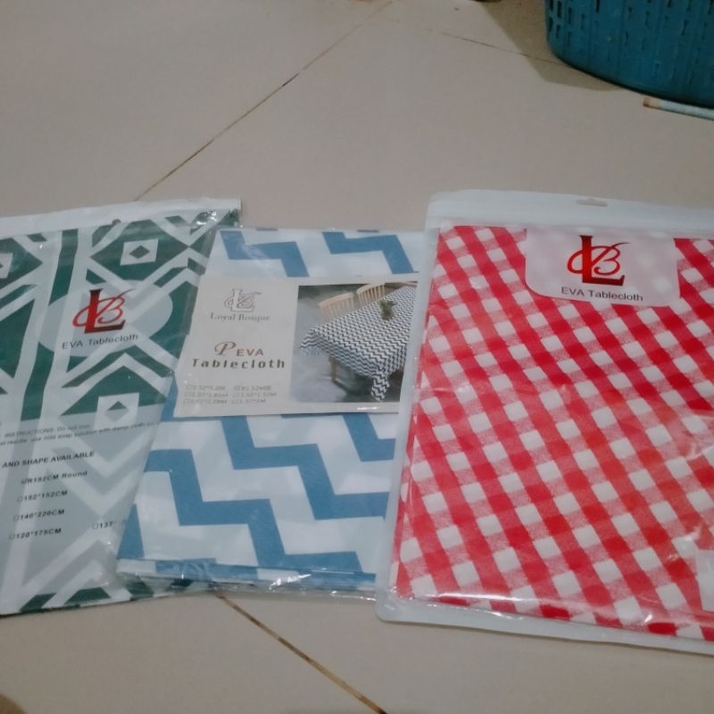 Taplak Meja Bunda Estetik