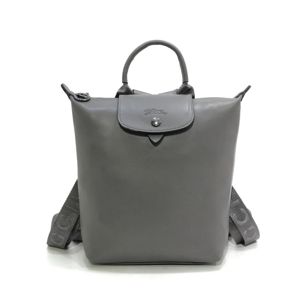 Backpack leather