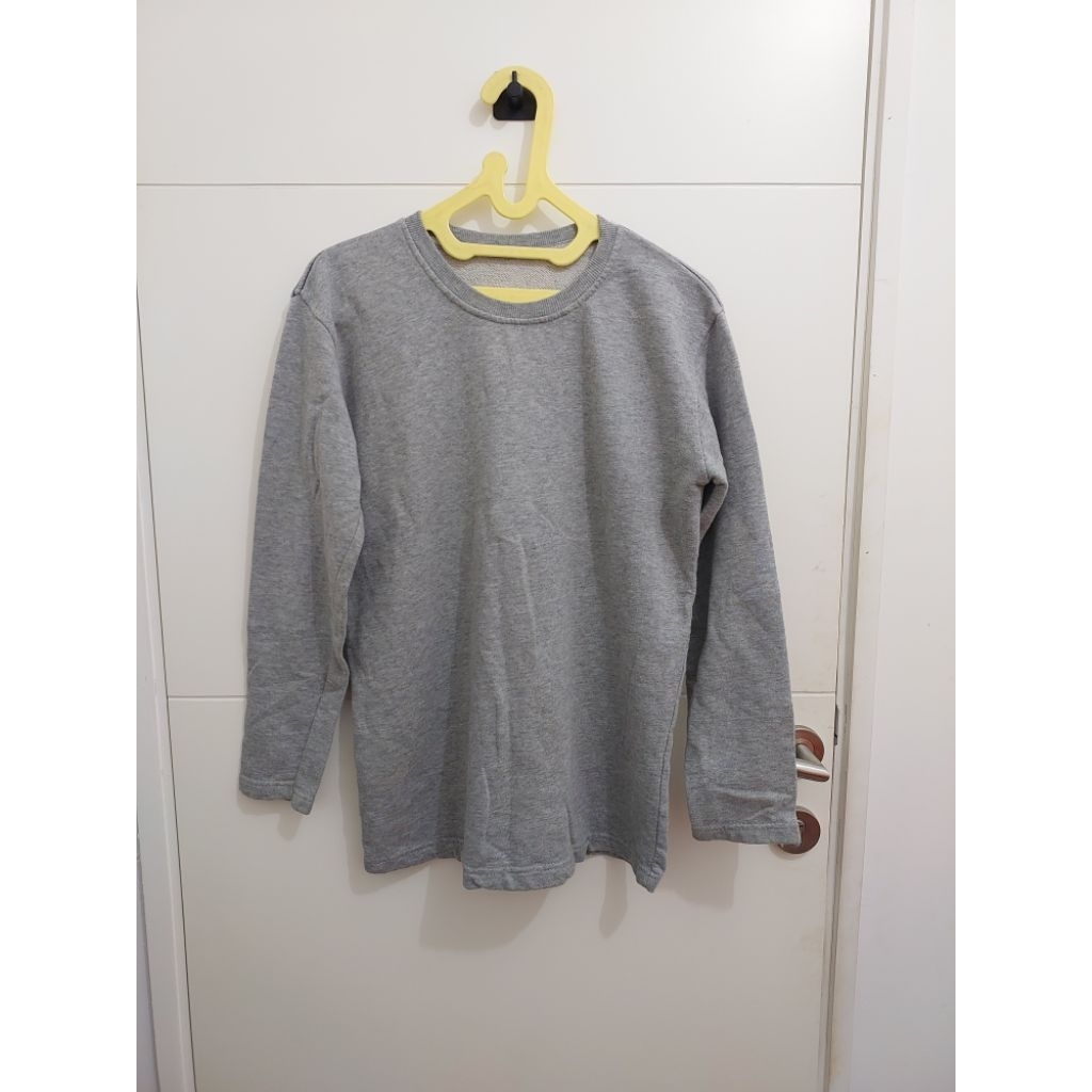 Sweater preloved