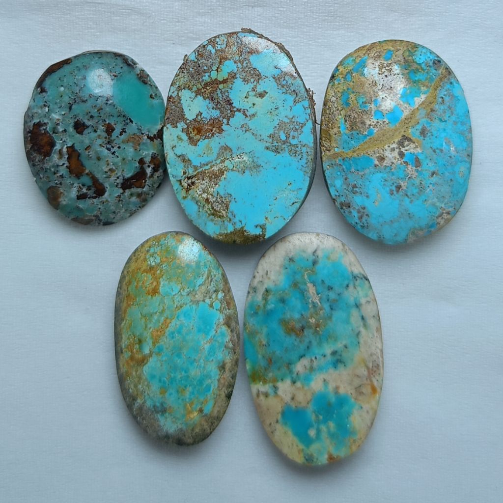 NATURAL PIRUS PERSIA (E12)