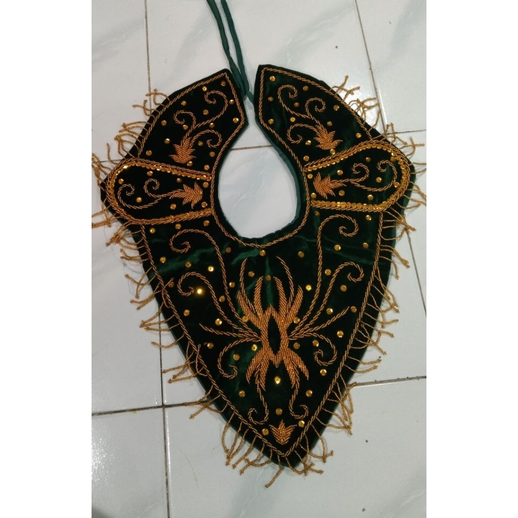 aksesoris tari kace pangkat