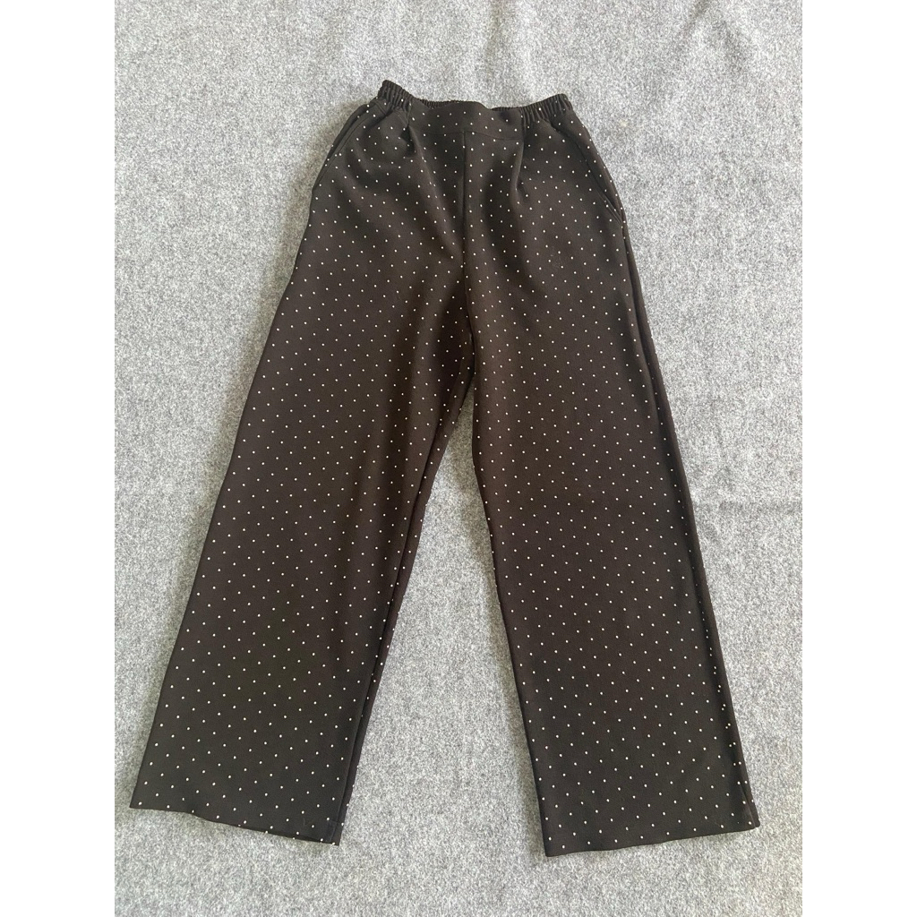 celana polkadot