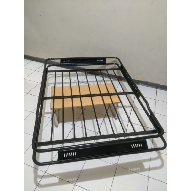 Rack universal pipa besi