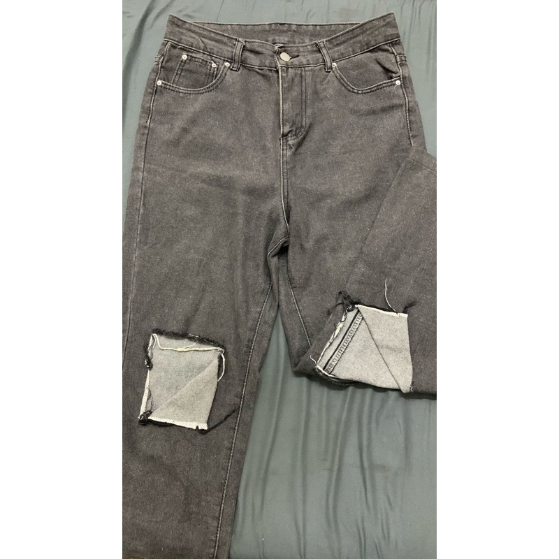 jeans sobek
