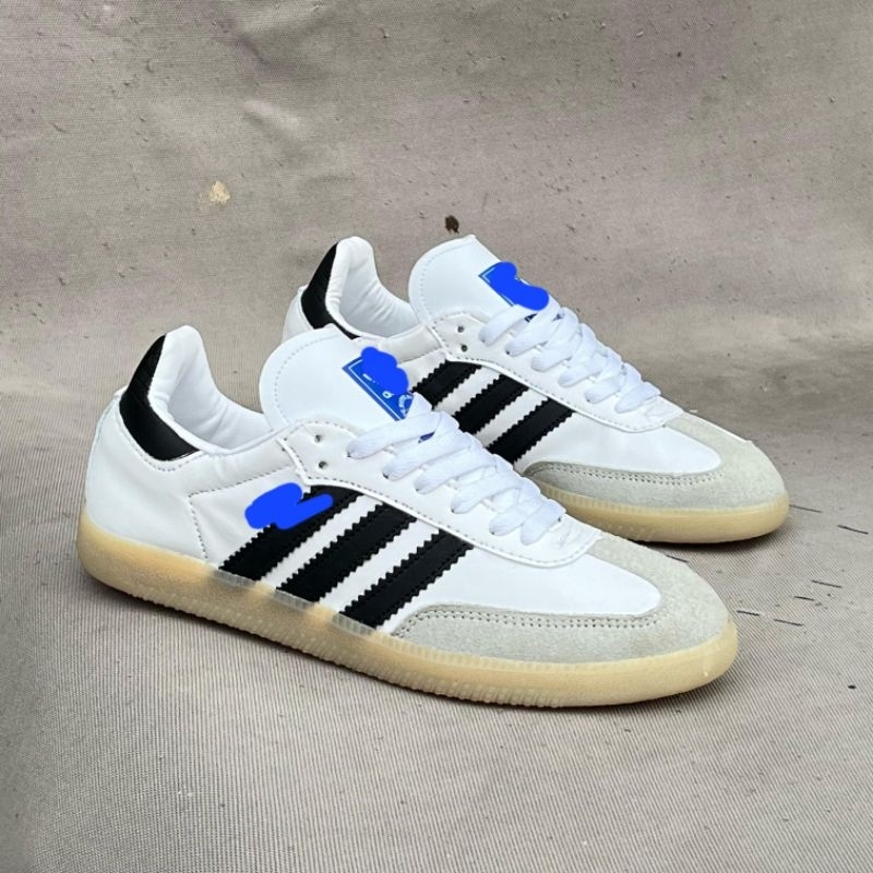 sneakers pria