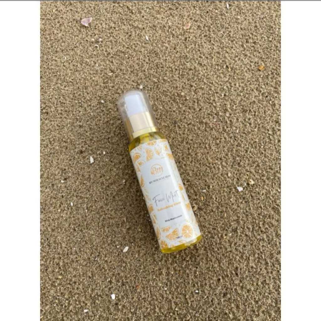 BN'Miracle Glowing Facemist