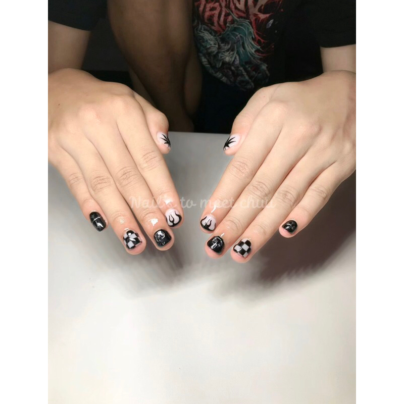 press on nails